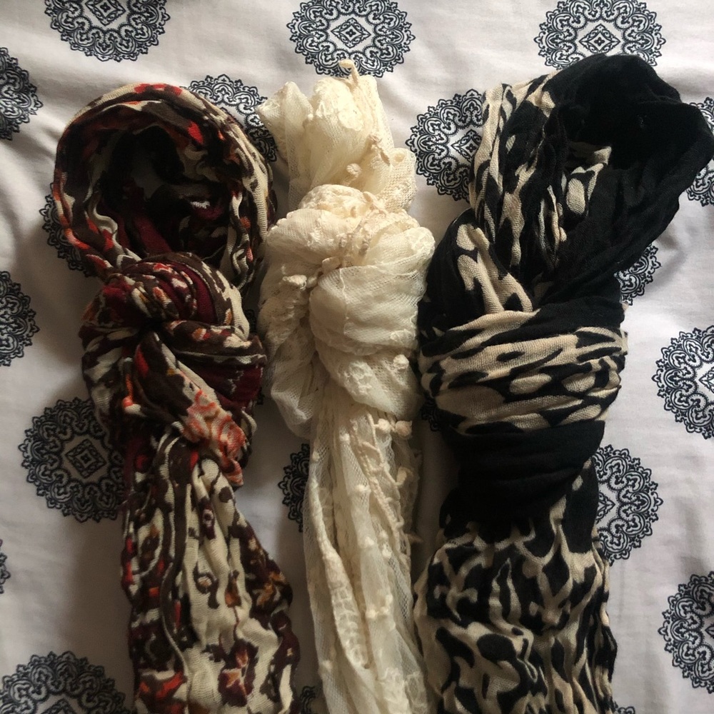 Scarf Bundle - image 1